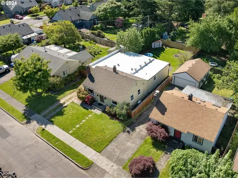 8644 Ne Dyer Street Portland OR 97220