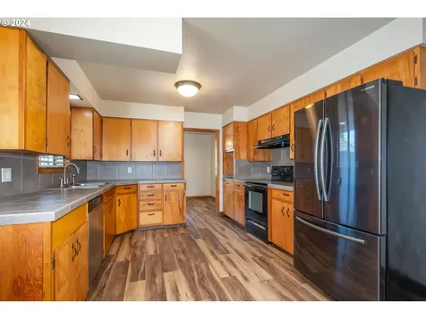 13225 Se Bobby Bruce Lane Boring OR 97009