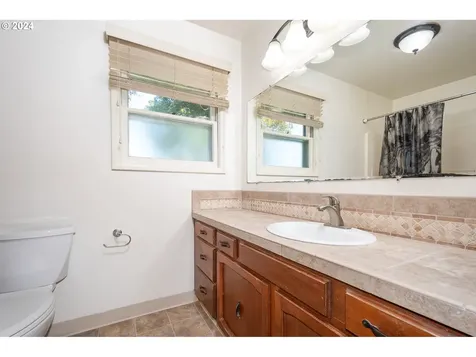 13225 Se Bobby Bruce Lane Boring OR 97009