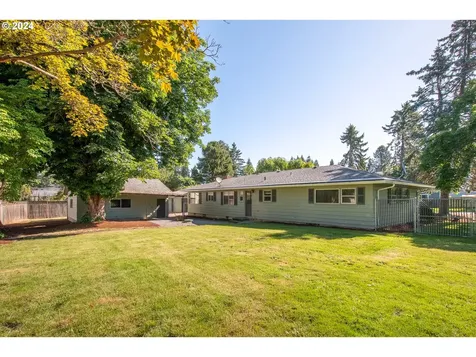 13225 Se Bobby Bruce Lane Boring OR 97009