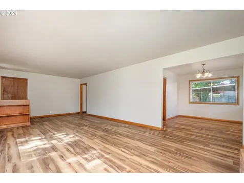 13225 Se Bobby Bruce Lane Boring OR 97009