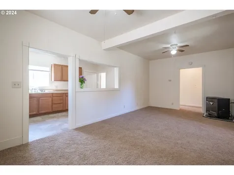236 Cleveland Street Lebanon OR 97355