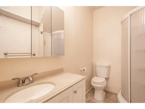 236 Cleveland Street Lebanon OR 97355