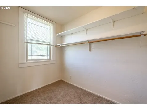 236 Cleveland Street Lebanon OR 97355