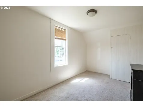 236 Cleveland Street Lebanon OR 97355