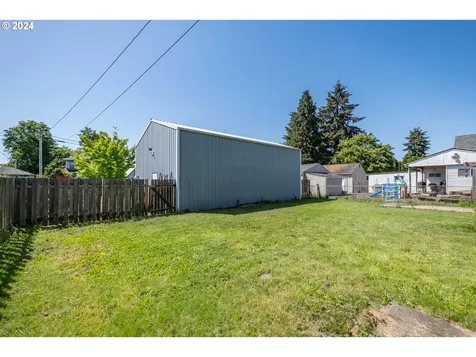 236 Cleveland Street Lebanon OR 97355