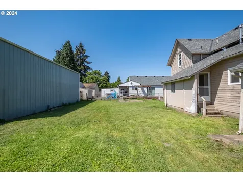 236 Cleveland Street Lebanon OR 97355