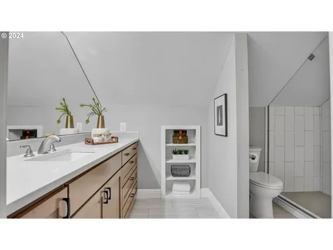 7435 N Chase Avenue Portland OR 97217