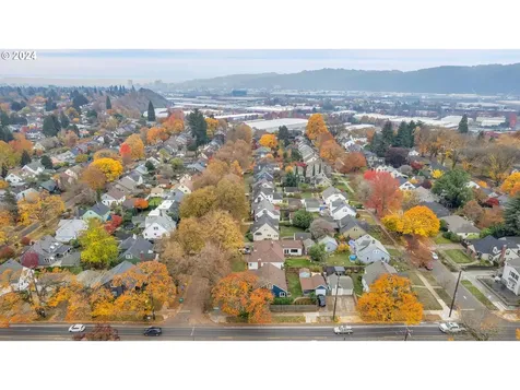 7435 N Chase Avenue Portland OR 97217