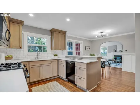 7435 N Chase Avenue Portland OR 97217