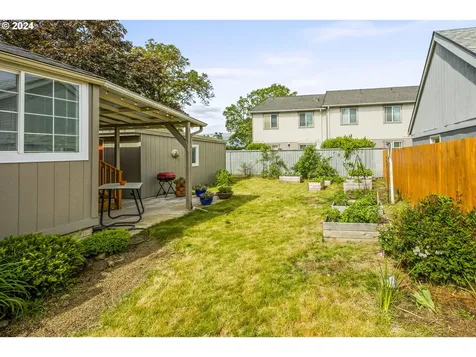 1156 18th Avenue Sweet Home OR 97386