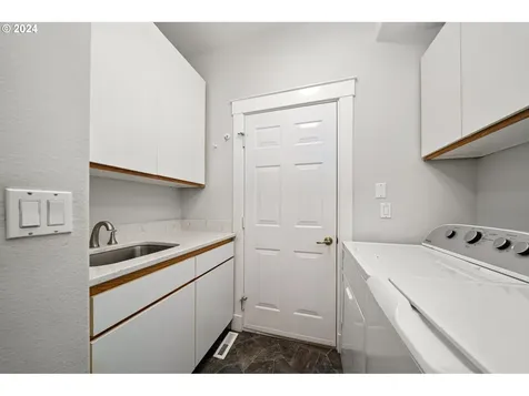 3310 Ne 12th Avenue Hillsboro OR 97124