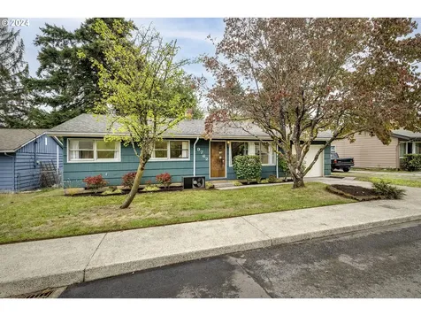9762 SE Cora Street Portland OR 97266
