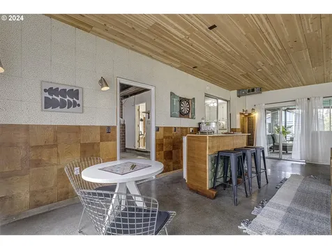 9762 SE Cora Street Portland OR 97266
