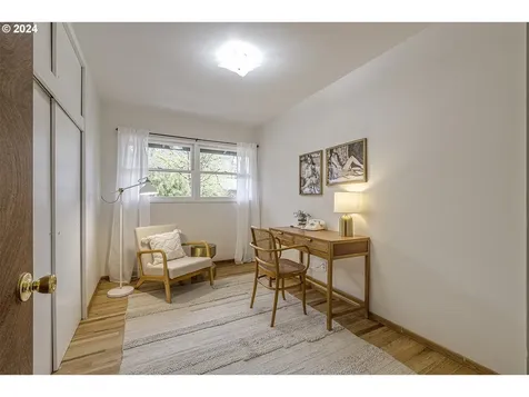 9762 SE Cora Street Portland OR 97266