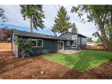 8860 N Chautauqua Boulevard Portland OR 97217