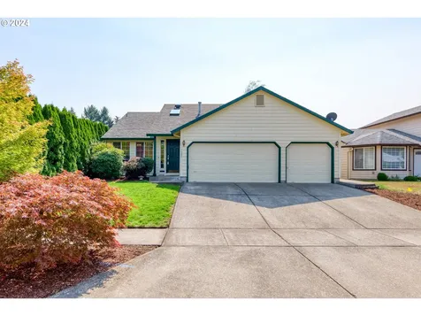 7502 SE Hacienda Street Hillsboro OR 97123