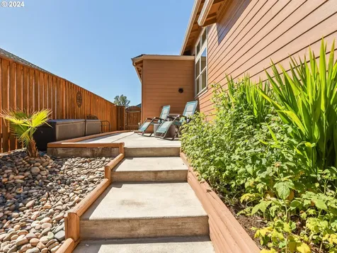 1823 S Harrier Road Ridgefield WA 98642