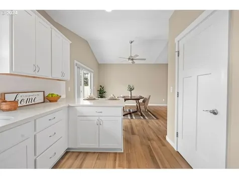 1307 Seabright Way Seaside OR 97138
