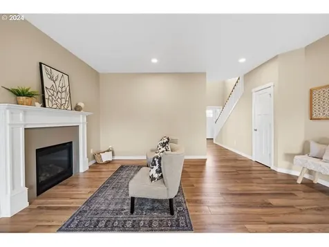 1307 Seabright Way Seaside OR 97138