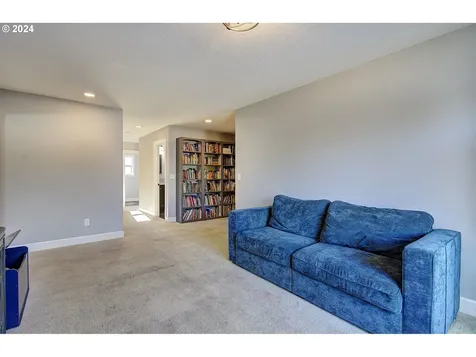 1001 S 50th Court Ridgefield WA 98642