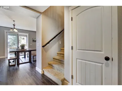 1001 S 50th Court Ridgefield WA 98642