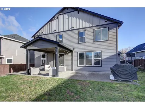 1001 S 50th Court Ridgefield WA 98642