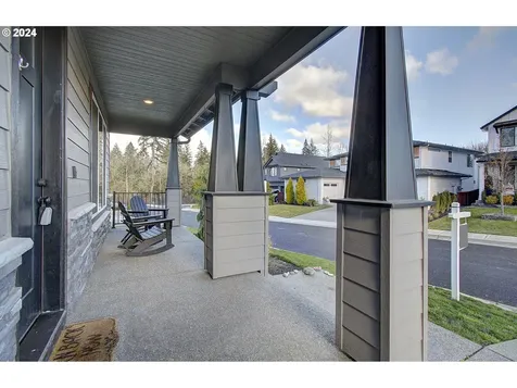 1001 S 50th Court Ridgefield WA 98642