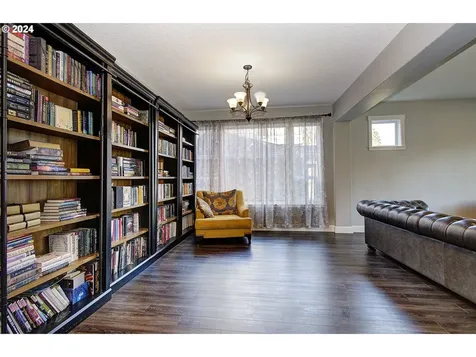 1001 S 50th Court Ridgefield WA 98642