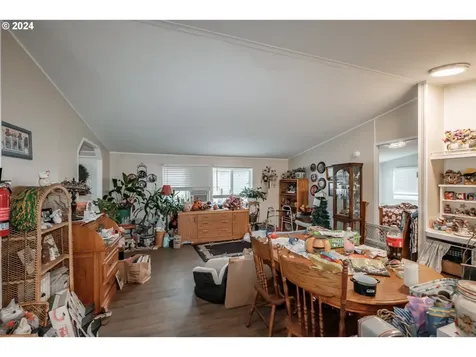 1530 Tamarack Street Sweet Home OR 97386