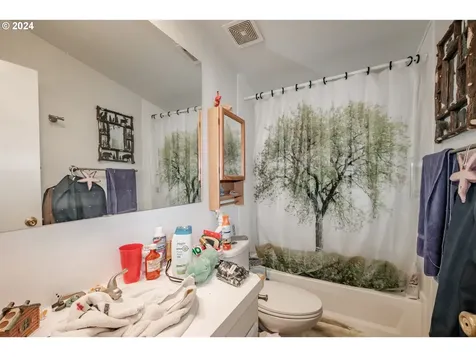 1530 Tamarack Street Sweet Home OR 97386