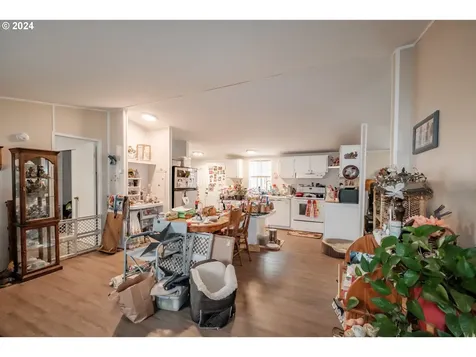 1530 Tamarack Street Sweet Home OR 97386