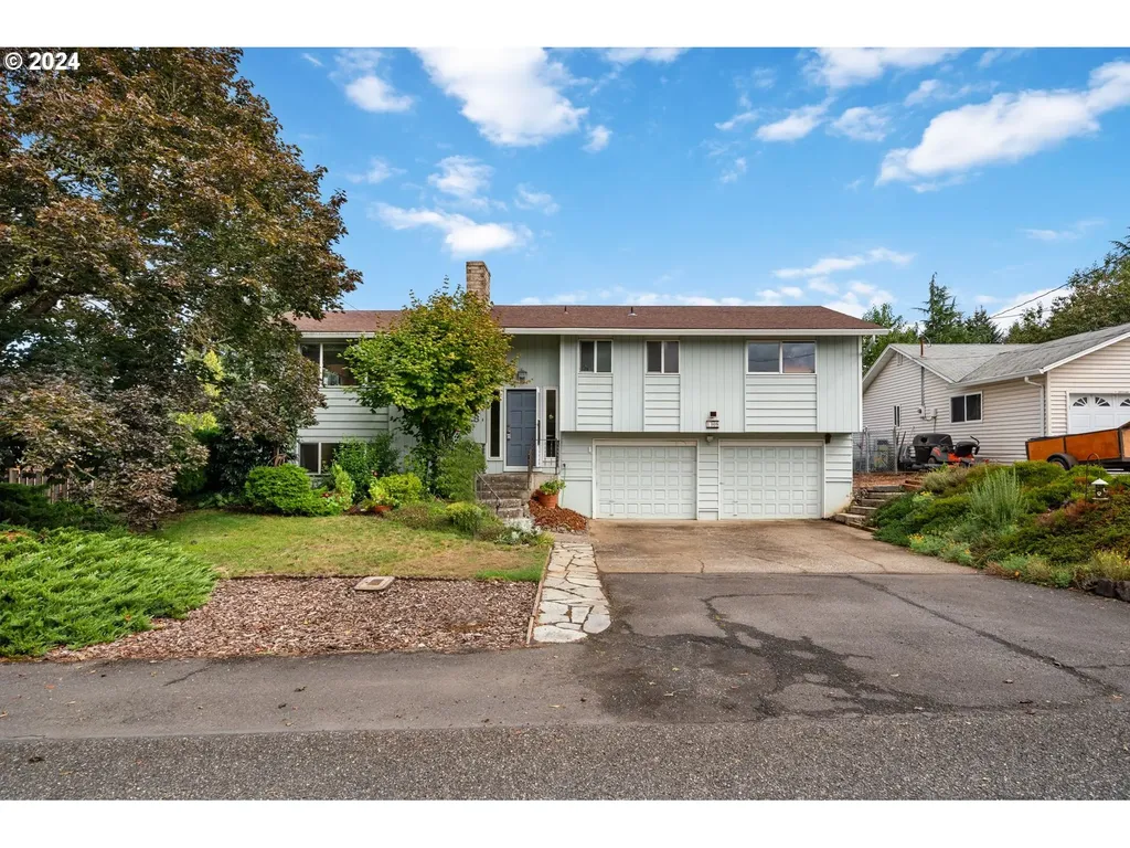 1308 NW Sluman Road Vancouver WA 98665