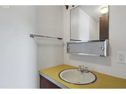 1308 NW Sluman Road Vancouver WA 98665