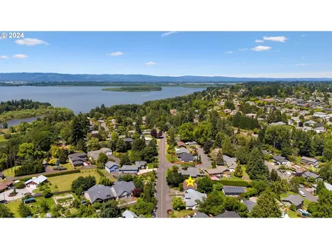 1308 NW Sluman Road Vancouver WA 98665