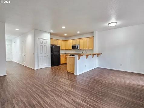 6573 NE Deer Run Street Hillsboro OR 97124