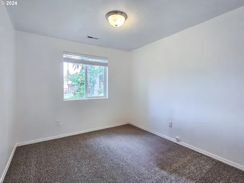 6573 NE Deer Run Street Hillsboro OR 97124