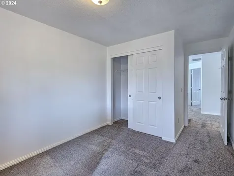 6573 NE Deer Run Street Hillsboro OR 97124