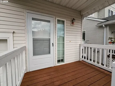 6573 NE Deer Run Street Hillsboro OR 97124