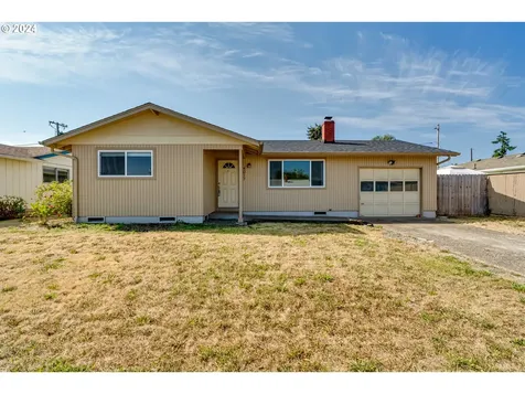 4017 Camellia Street Springfield OR 97478