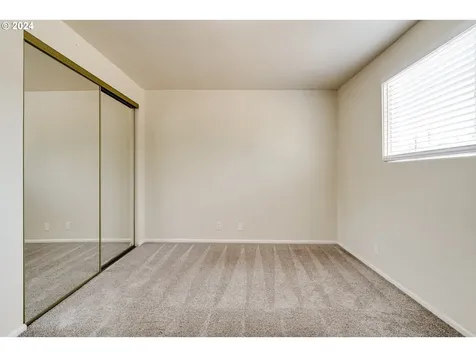 4017 Camellia Street Springfield OR 97478