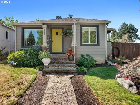 1201 E 29th Street Vancouver WA 98663