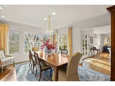 920 Westpoint Road Lake Oswego OR 97034