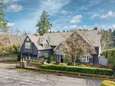 920 Westpoint Road Lake Oswego OR 97034