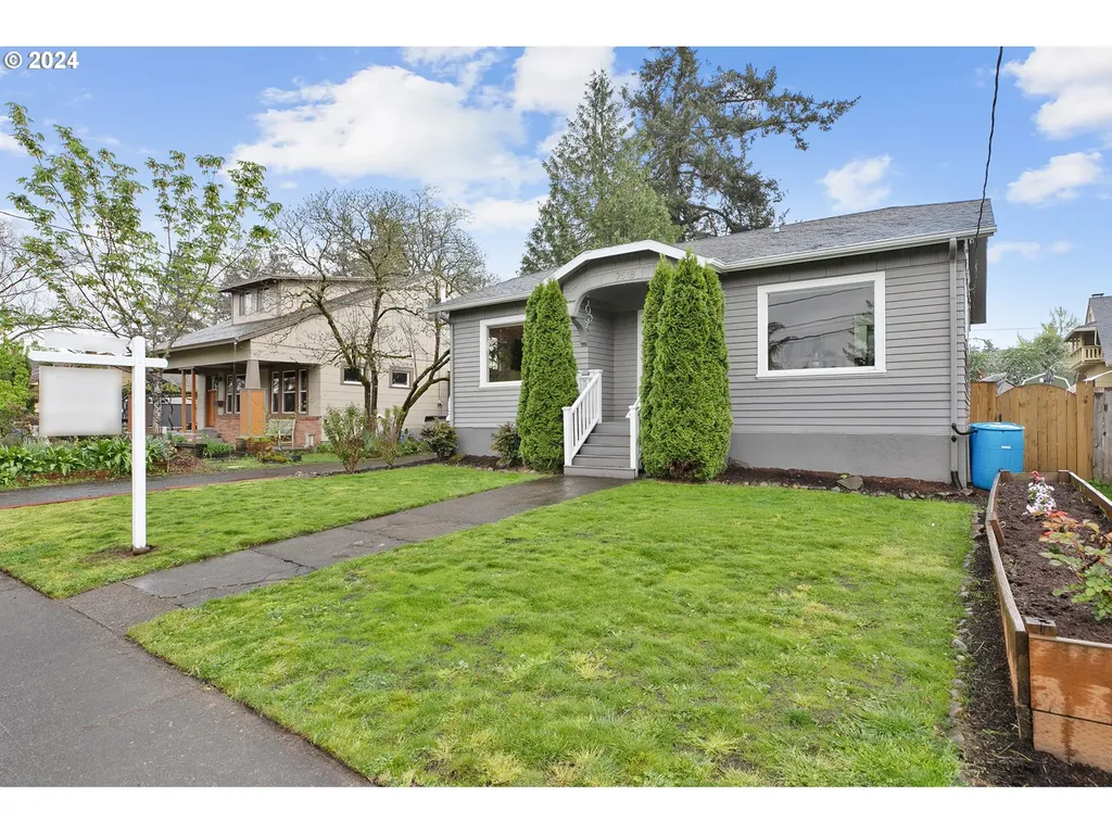 7518 Se Carlton Street Portland OR 97206