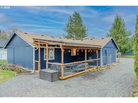 208 E Clark Street Yacolt WA 98675