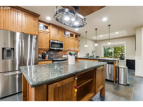 16939 Sw Deline Court Beaverton OR 97007