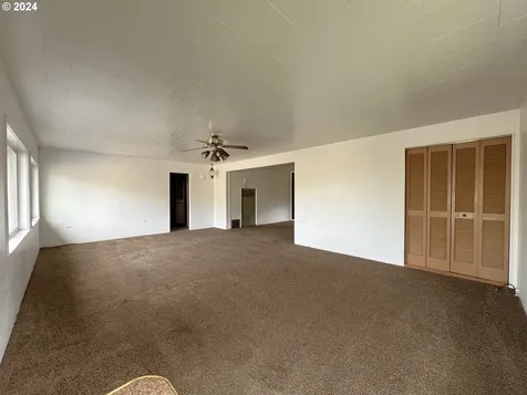 63491 2nd Street Loop Coos Bay OR 97420