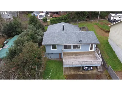 63491 2nd Street Loop Coos Bay OR 97420