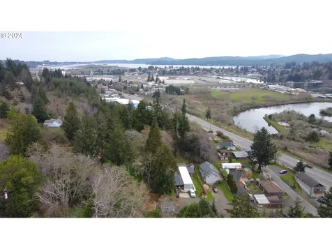 63491 2nd Street Loop Coos Bay OR 97420